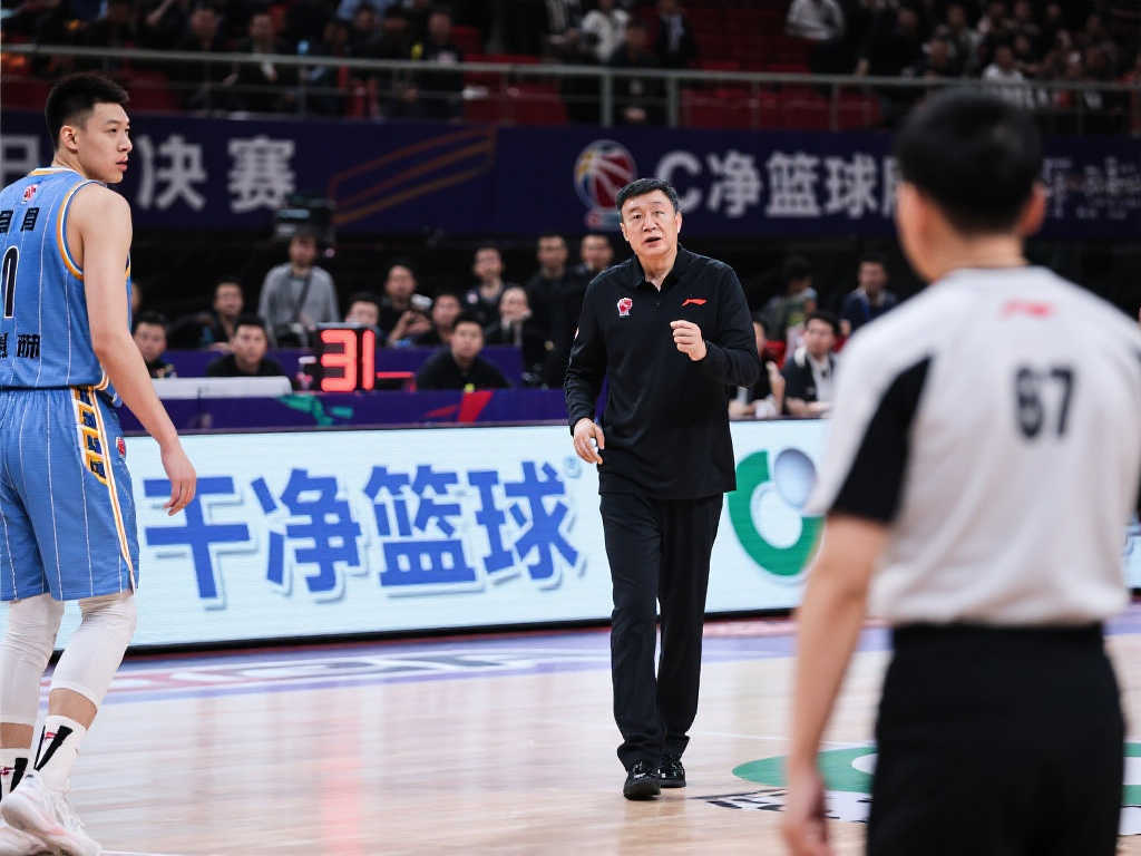 小组对抗与